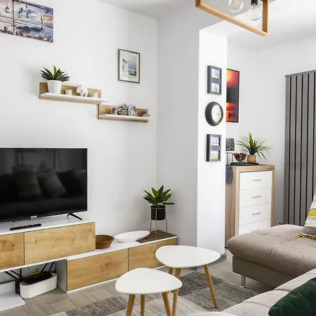 Apartel Sunny Apartment *
