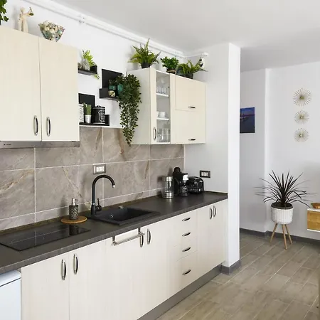 Apartel Sunny Apartment
